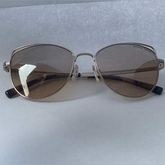 Michael Kors sunglasses - Picture 6 of 17